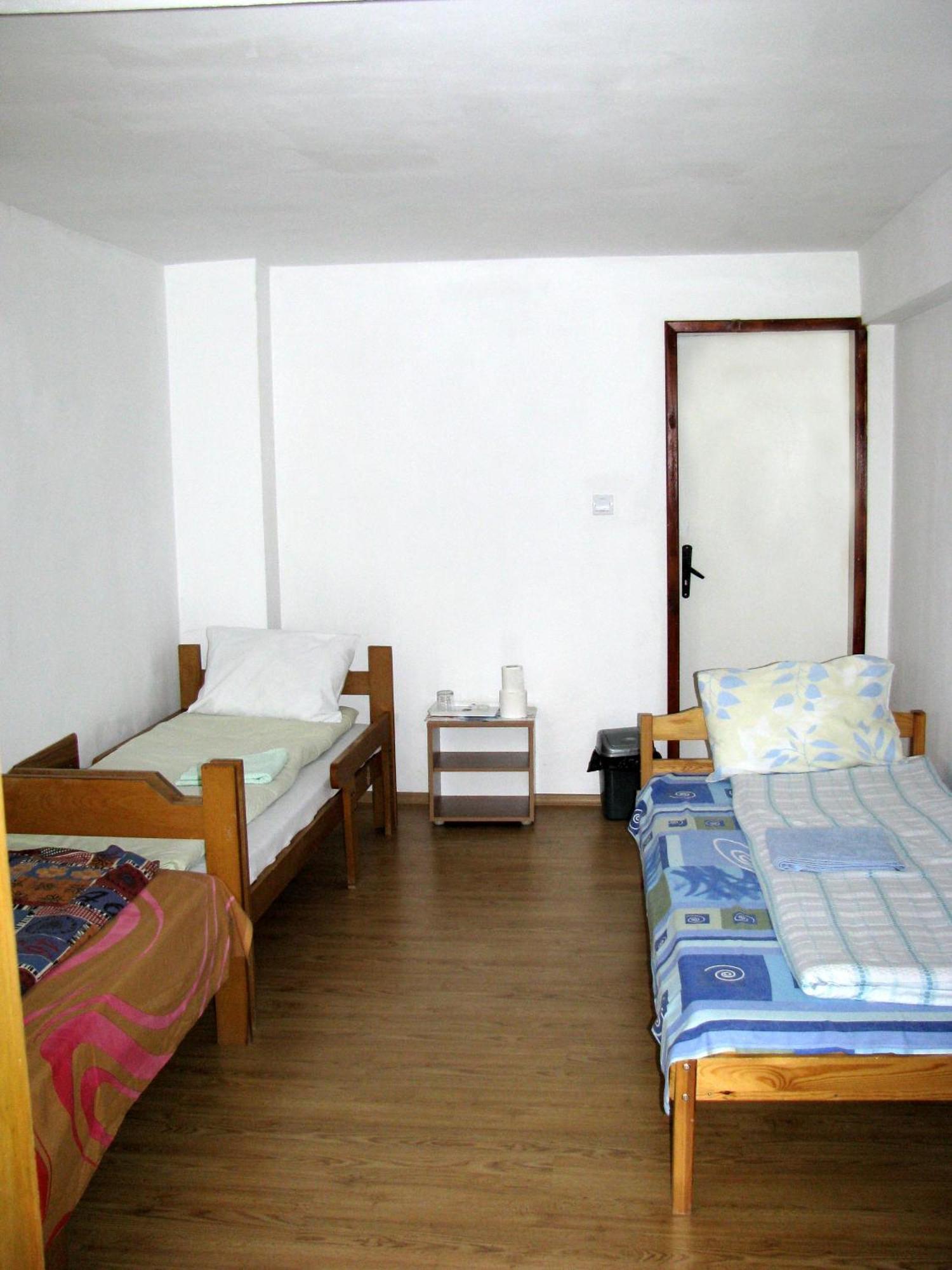 Guest House Familia Samovodene Extérieur photo