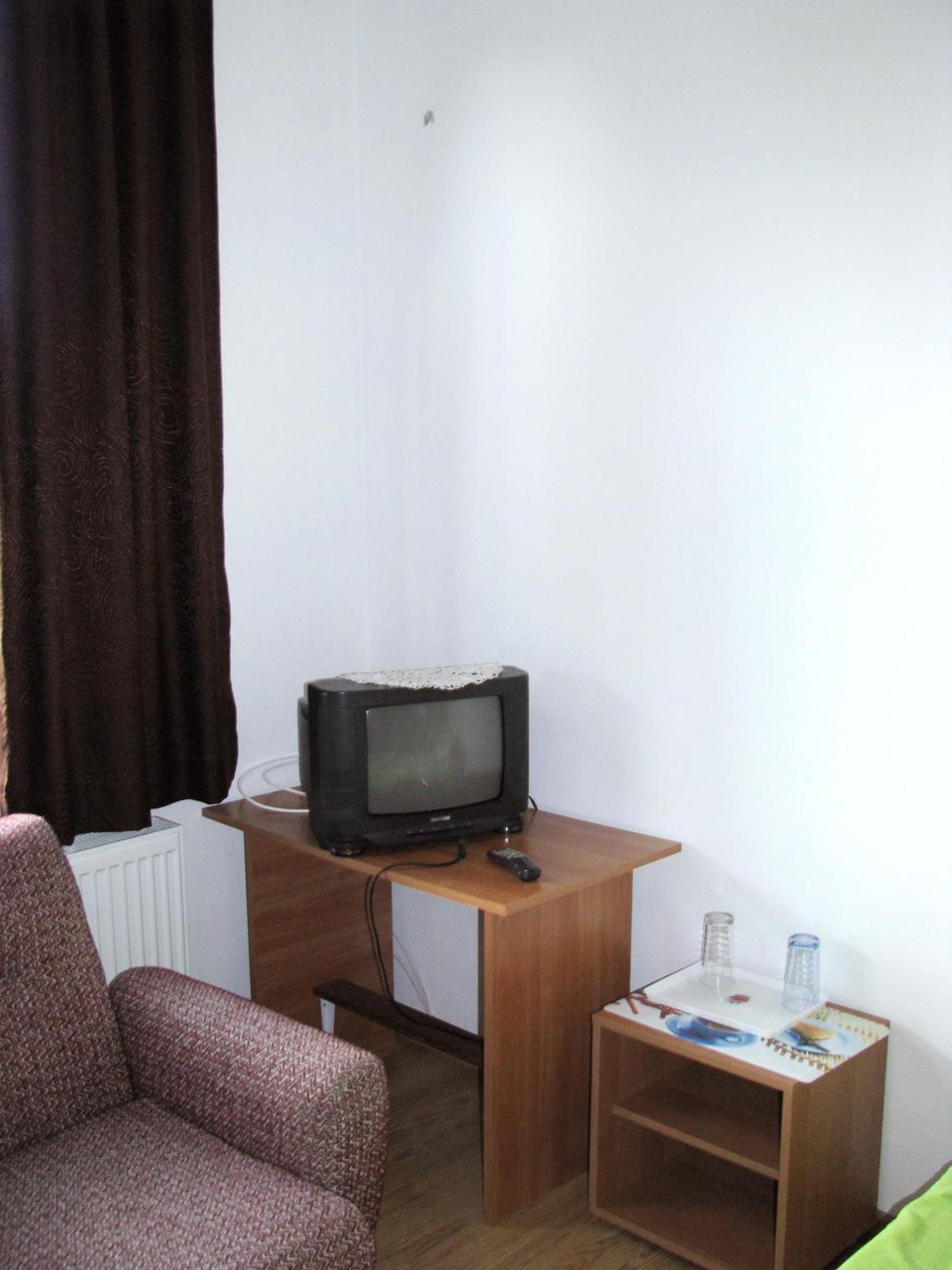 Guest House Familia Samovodene Extérieur photo
